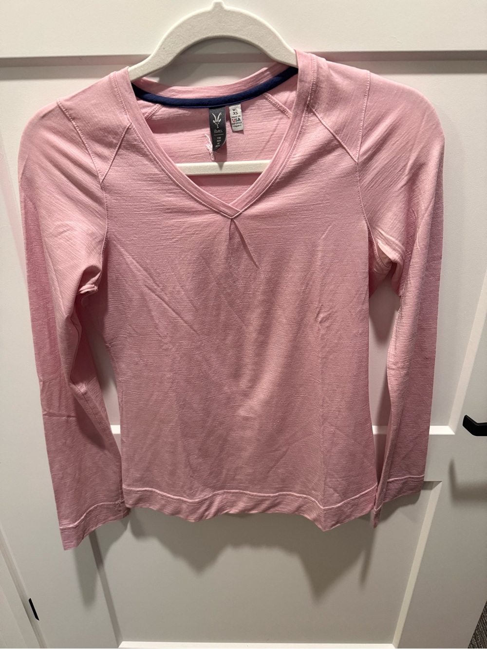 Ibex Merino Wool Long Sleeve Top Pink V Neck Base Layer Shirt Women’s XS